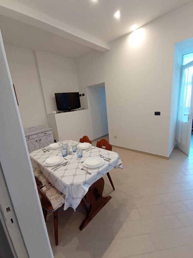 Appartamento Sul Mare Ad Ischia Ponte Eksteriør billede